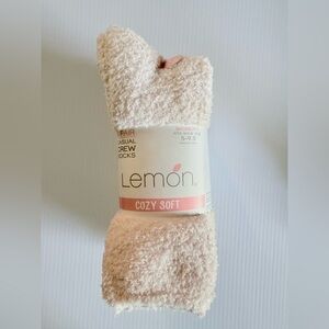 Lemon Women’s Fuzzy Casual Crew Socks | 4-Pack Cozy Soft Plush | Size 5-9.5 New